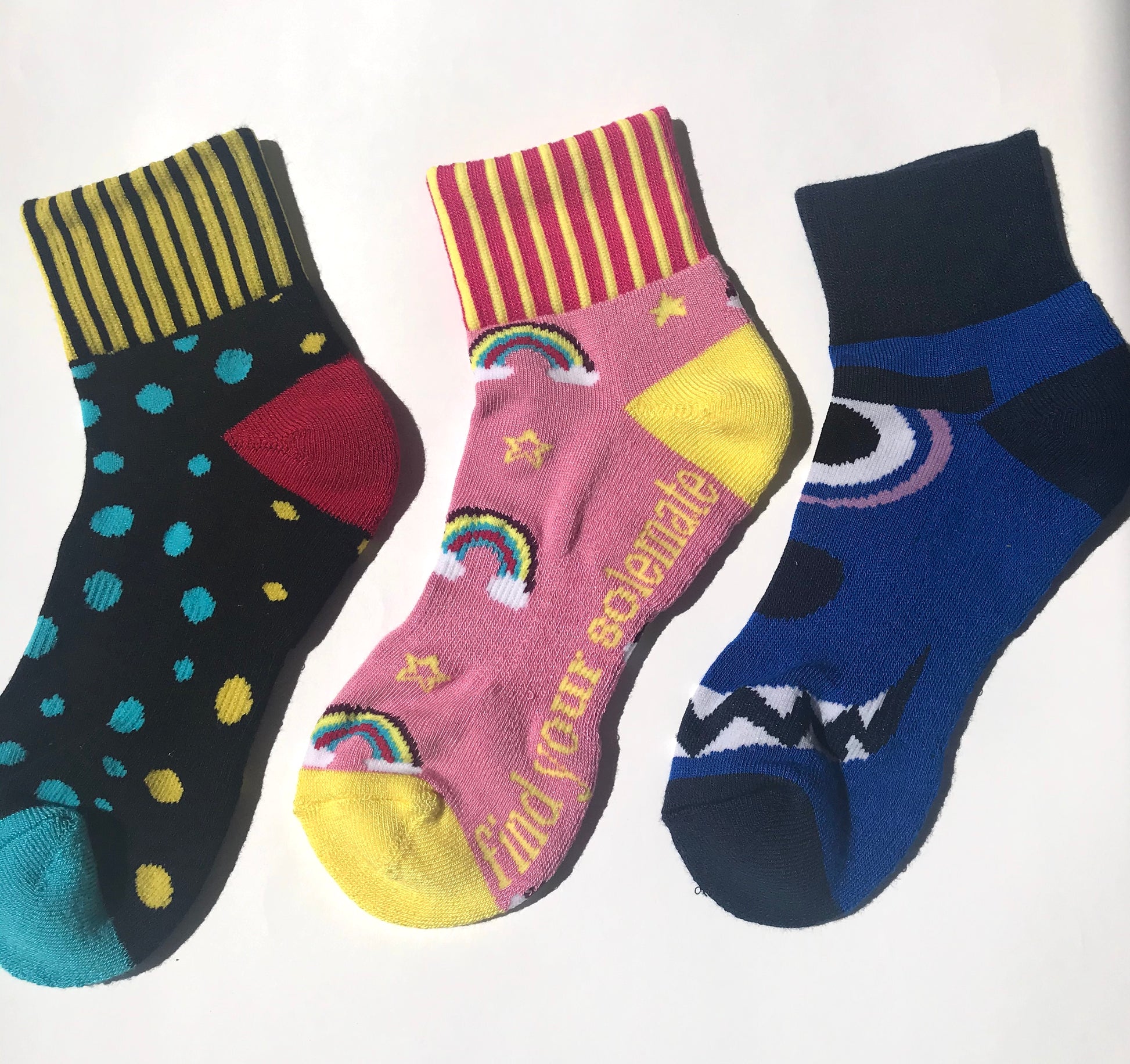 The SoleMate Sox Galaxy ankle Sox are cosmically out of this world with comfort. Perfect for any athletics - running, hiking, cycling, or walking in style on the streets.